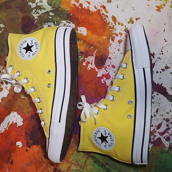 High top Converse Butter yellow women's size 7.5 - Picture 5 of 10